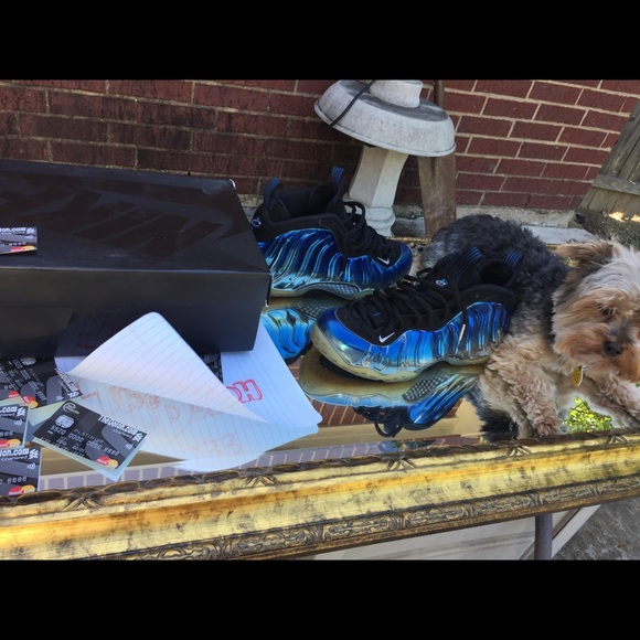 nike foamposite blue mirror